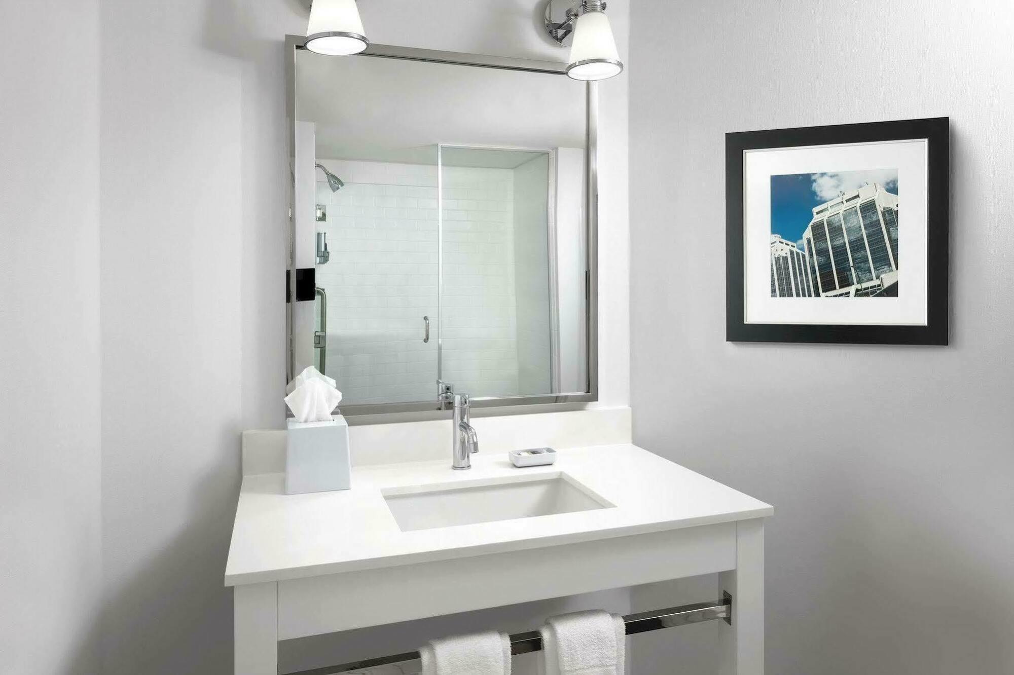 Four Points By Sheraton Hotel 4*